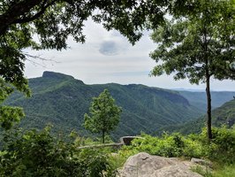 Table Rock Mountain Picnic Area & Hiking Trails